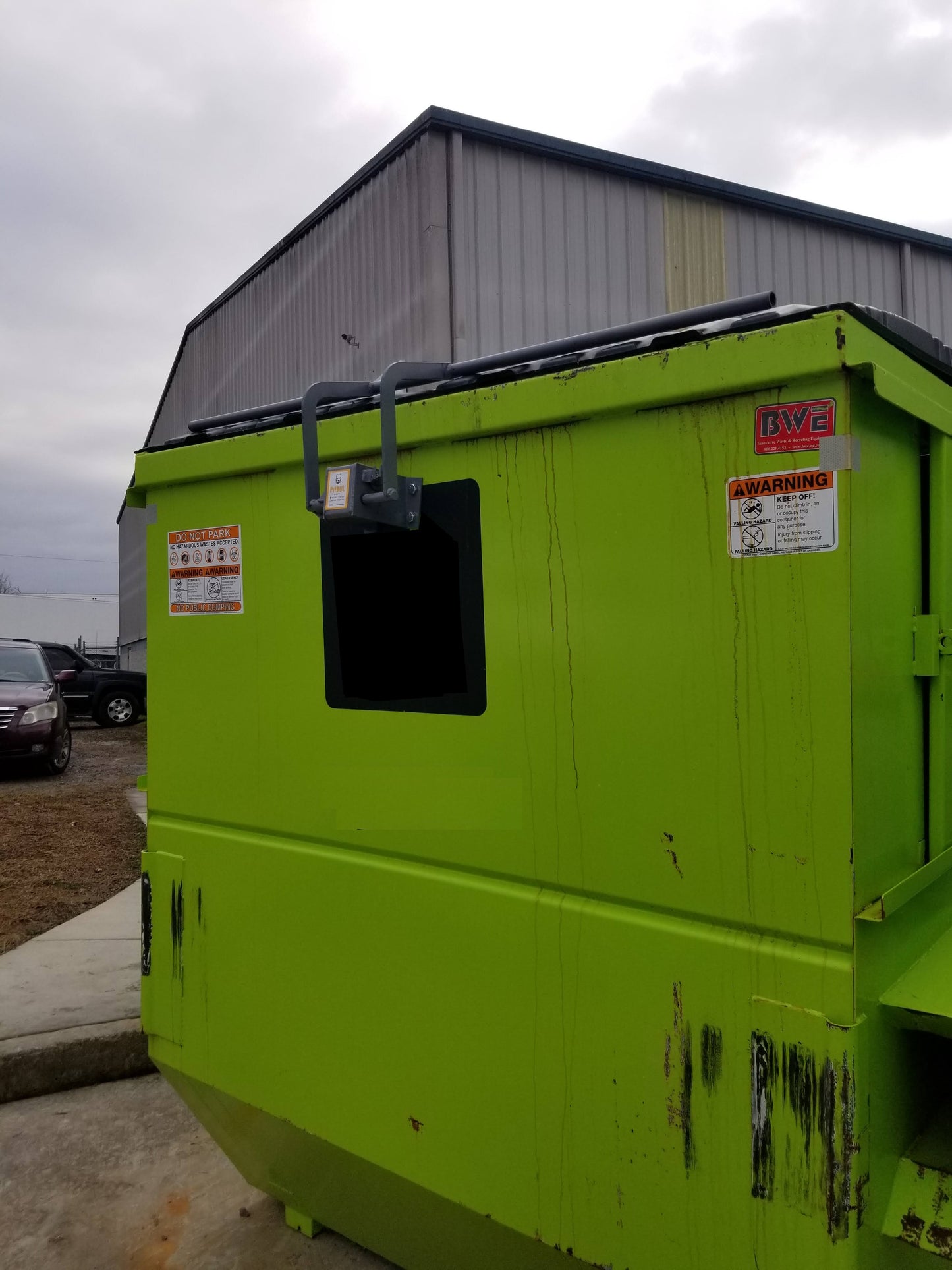 PitBUL™ Flat Top Dumpster Lock